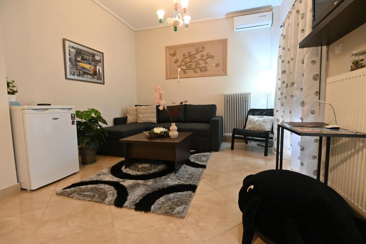 Cozy Apartment Νear Nea Paralia Of Salonicco Esterno foto