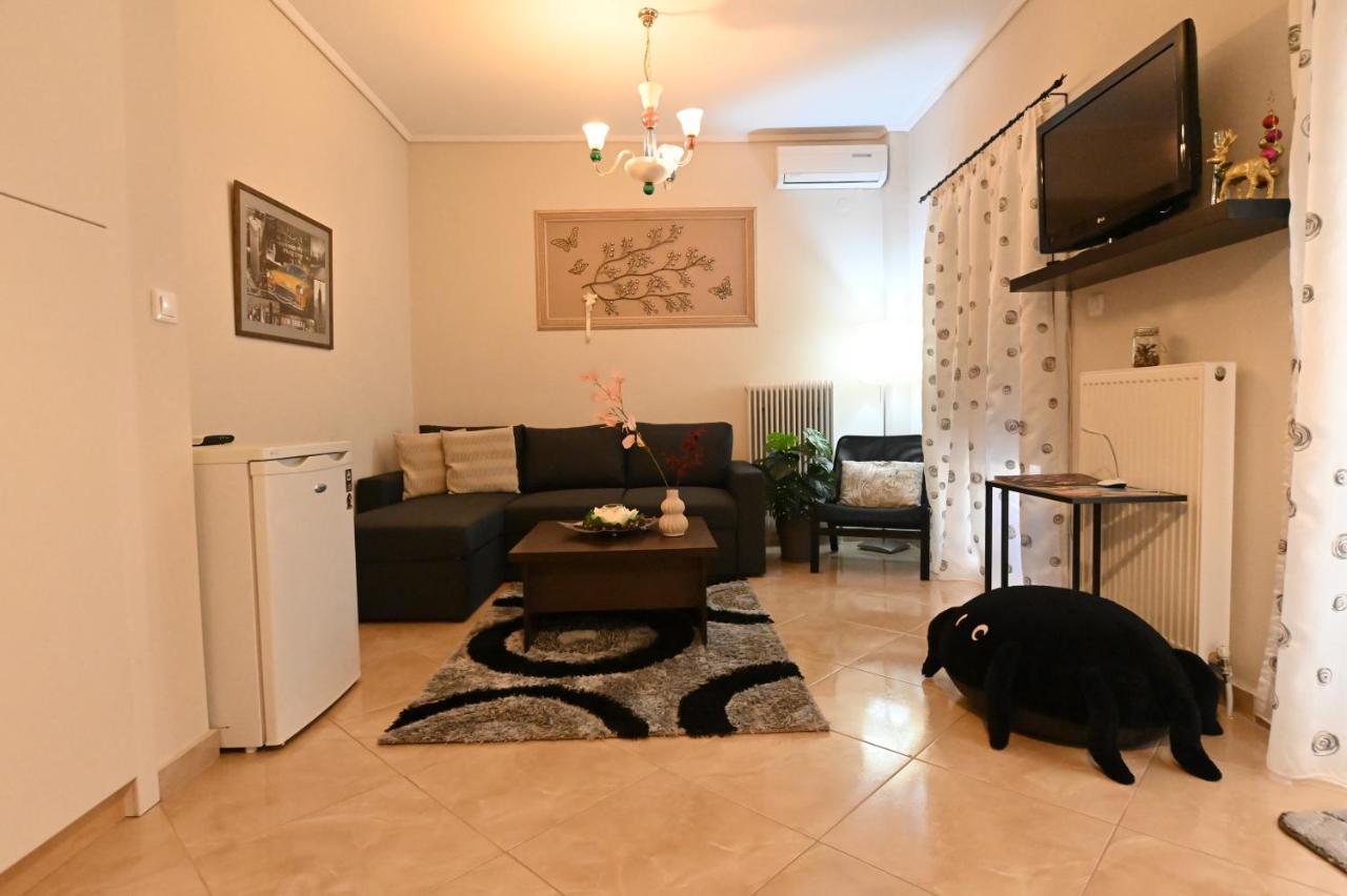 Cozy Apartment Νear Nea Paralia Of Salonicco Esterno foto